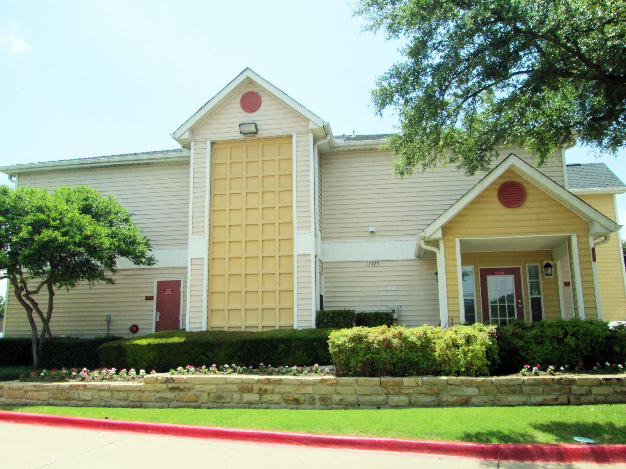 Hometowne Studios By Red Roof Dallas - North Addison - Tollway Kültér fotó